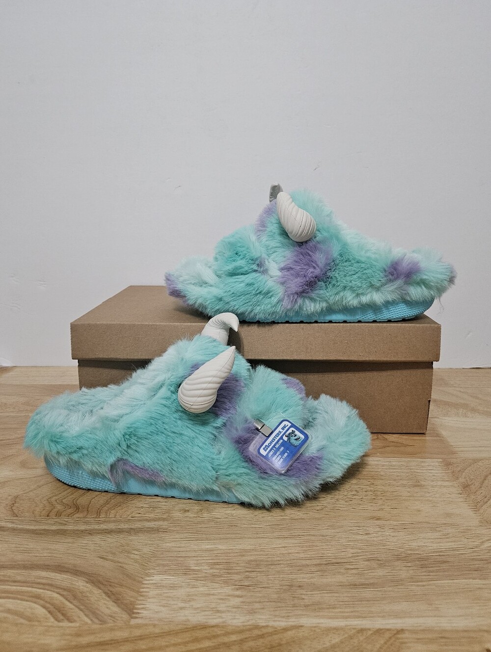 Crocs Monsters Inc Sulley
